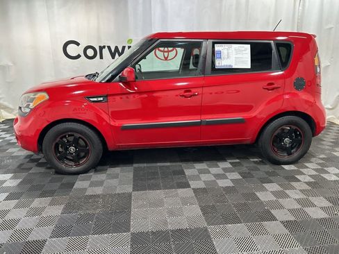 Used 2011 Kia Soul + w/ Hamstar Special Edition Pkg image 4