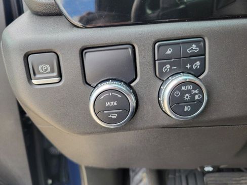 Used 2023 GMC Sierra 1500 SLT w/ SLT Premium Plus Package RWD image 19