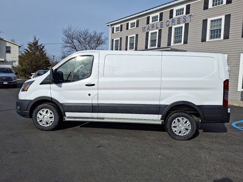 Used 2024 Ford Transit 250 Low Roof w/ Exterior Upgrade Package image 8