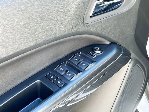 Used 2022 GMC Canyon AT4 w/ Trailering Package image 18