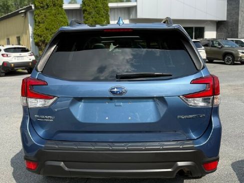 Used 2021 Subaru Forester Premium image 5