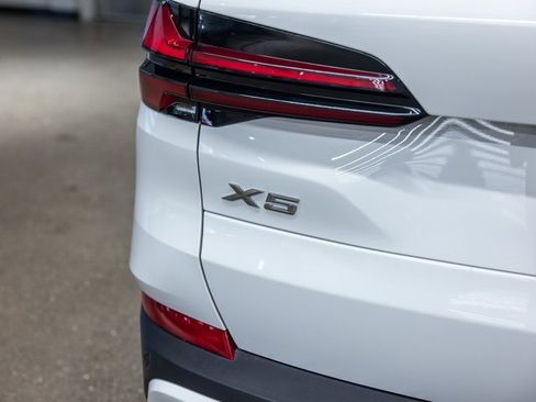 Used 2026 BMW X5 xDrive40i image 22