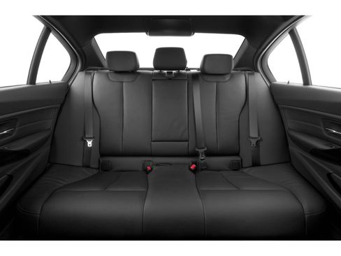 Used 2015 BMW 320i xDrive Sedan image 45