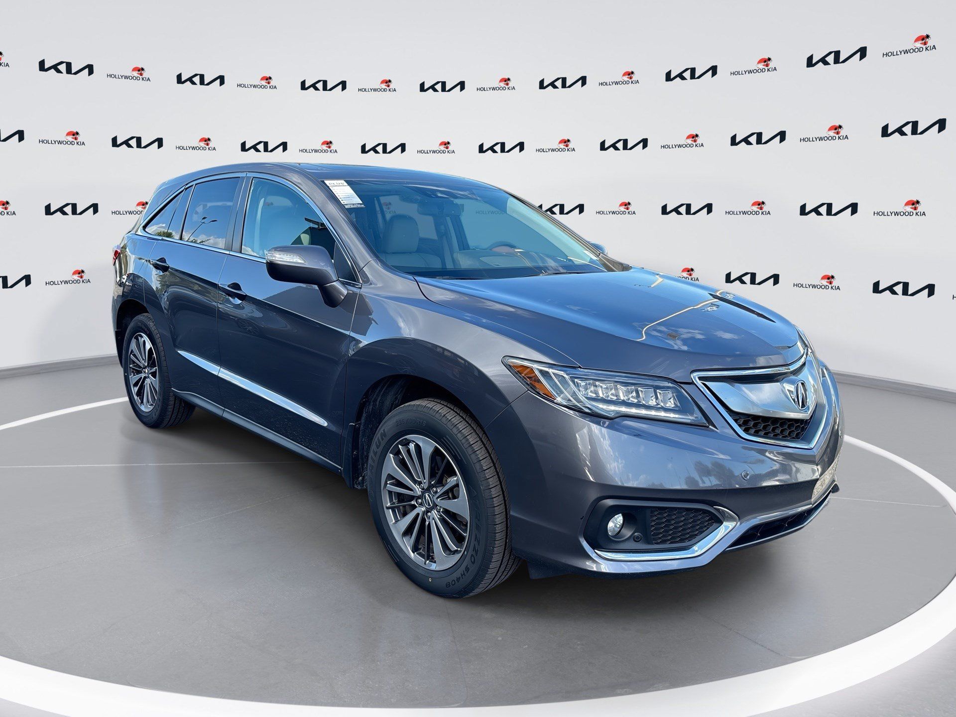 Used 2018 Acura RDX w/ Advance Package FWD image 1