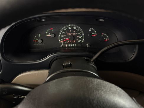 Used 2002 Ford E-350 and Econoline 350 Van image 54