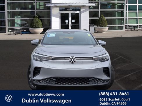 Certified 2023 Volkswagen ID.4 Pro image 2