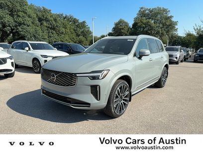 New 2026 Volvo XC90 B5 Plus