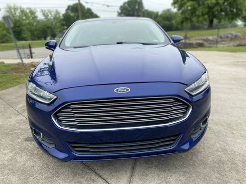 Used 2014 Ford Fusion SE w/ Equipment Group 201A FWD image 8