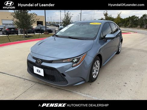 Used 2022 Toyota Corolla LE w/ Carpet Mat Package (TMS) image 1