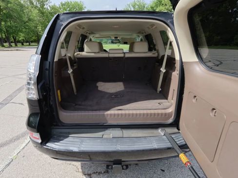 Used 2014 Lexus GX 460 w/ Premium Package AWD/4WD image 14