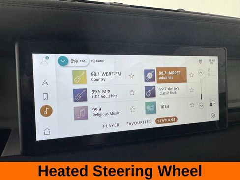 Used 2023 Land Rover Defender 90 X-Dynamic SE image 16