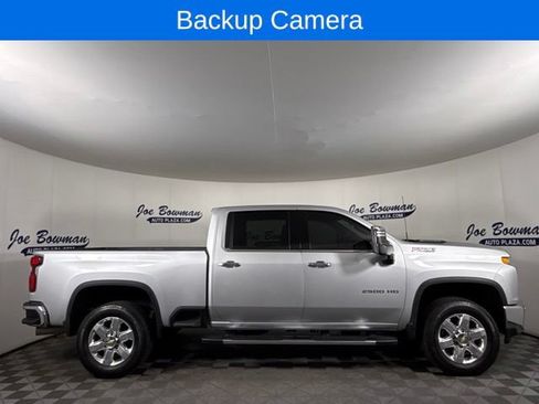Used 2022 Chevrolet Silverado 2500 LTZ w/ LTZ Plus Package AWD/4WD image 6