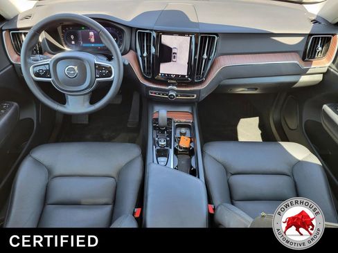 Used 2024 Volvo XC60 B5 Plus AWD/4WD image 19