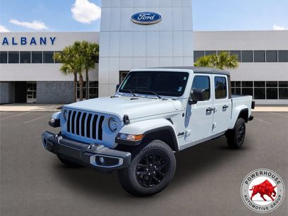 Used 2022 Jeep Gladiator Sport