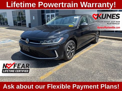 Used 2025 Volkswagen Jetta S FWD image 4
