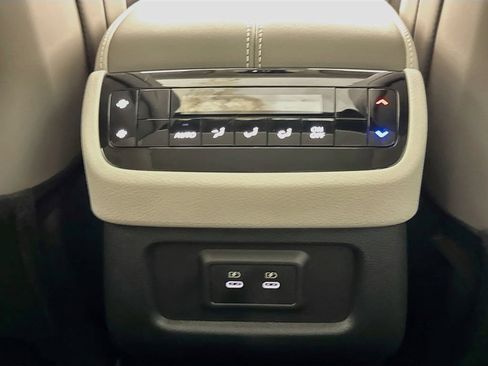 Certified 2026 INFINITI QX60 Pure AWD/4WD image 34