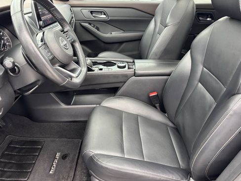 Used 2023 Nissan Rogue SL image 13