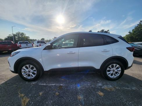 Used 2026 Ford Escape Active w/ Cold Weather Package AWD/4WD image 4
