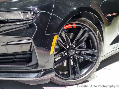 Certified 2023 Chevrolet Camaro SS w/ Redline Edition RWD image 5