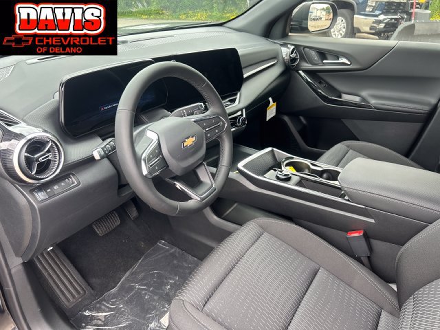 New 2026 Chevrolet Equinox LT w/ Safety and Technology Package AWD/4WD image 11