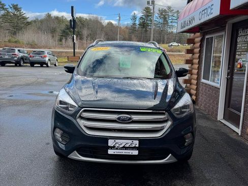 Used 2019 Ford Escape Titanium AWD/4WD image 3