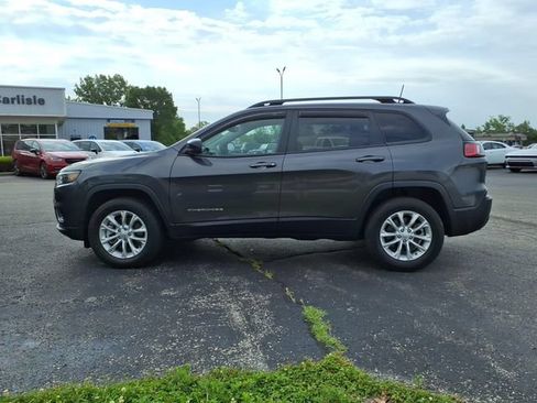 Certified 2022 Jeep Cherokee Latitude Lux w/ Sun & Sound Group AWD/4WD image 4