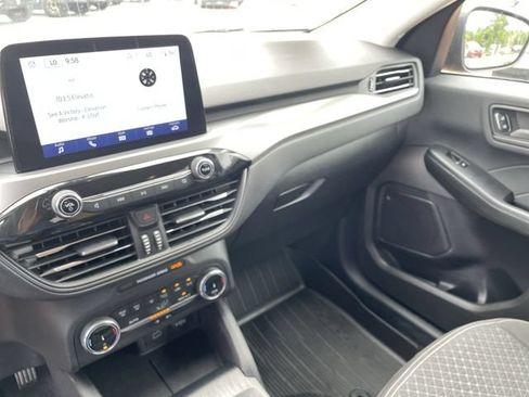 Used 2023 Ford Escape Active FWD image 23