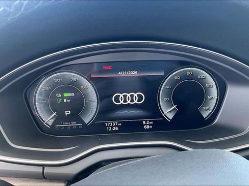 Used 2023 Audi Q5 e Premium Plus w/ Premium Plus Package AWD/4WD image 22