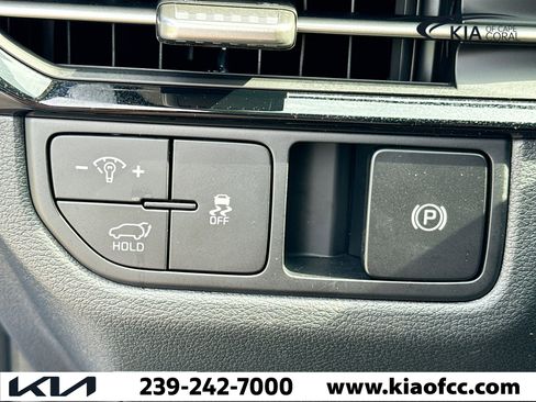 New 2026 Kia Sportage EX FWD image 33