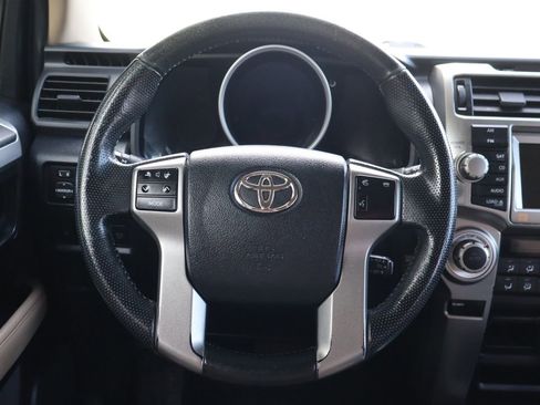 Used 2011 Toyota 4Runner Limited AWD/4WD image 18