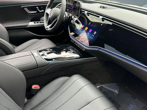 Used 2026 Mercedes-Benz E 350 Sedan image 27
