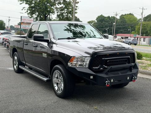 Used 2016 RAM 1500 Express RWD image 8