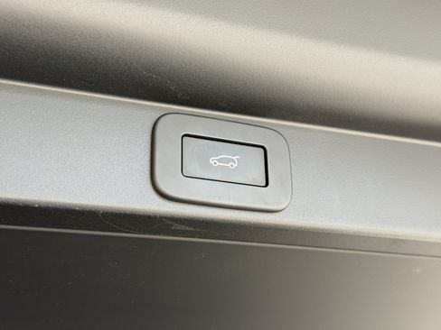 Used 2024 Land Rover Range Rover Autobiography AWD/4WD image 47