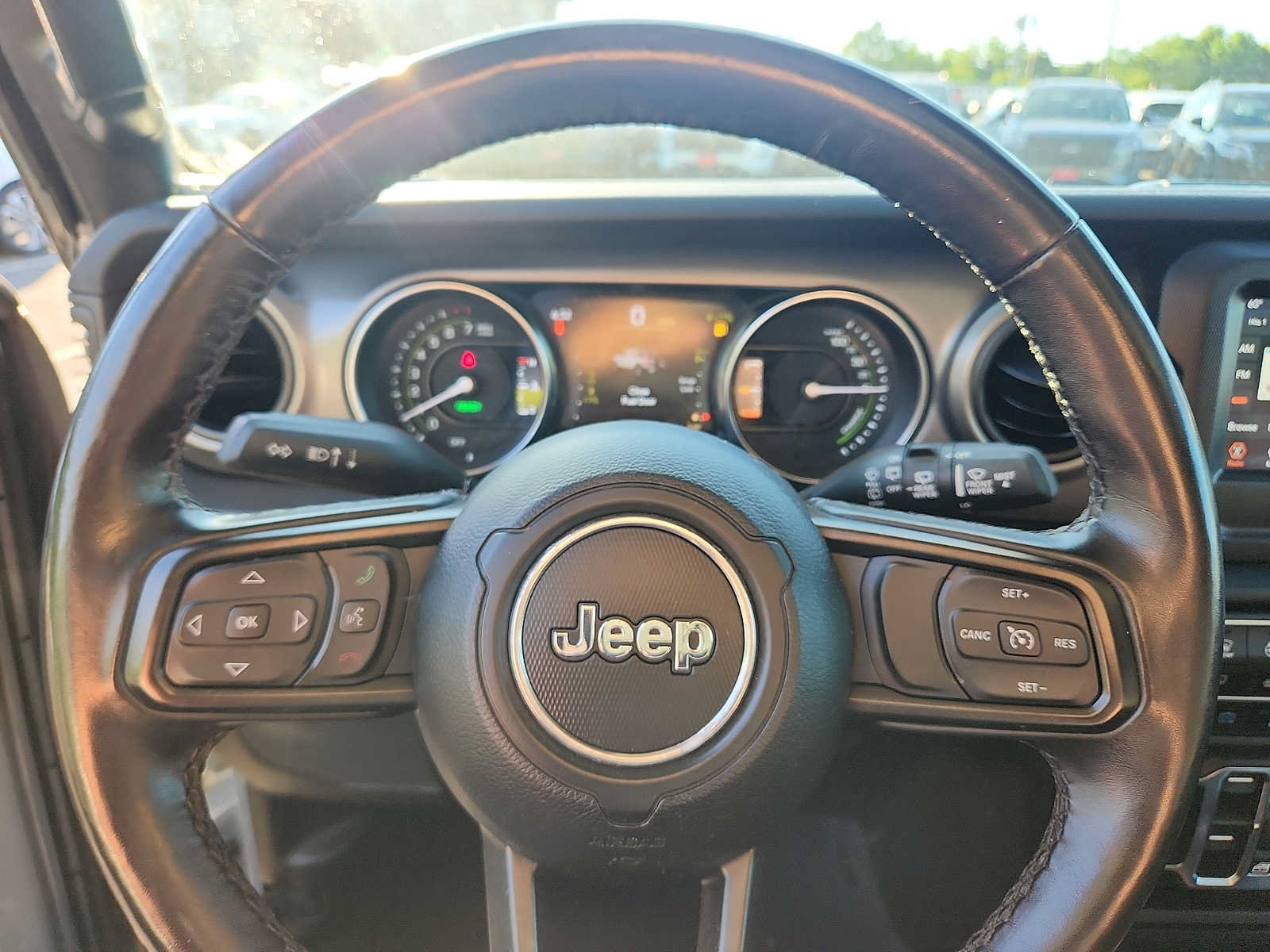 Used 2023 Jeep Wrangler Unlimited w/ Cold Weather Group AWD/4WD image 18