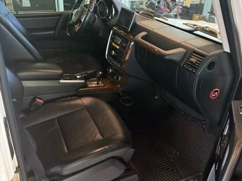 Used 2015 Mercedes-Benz G 550 image 12