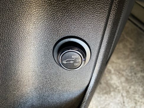 Certified 2019 Chevrolet Blazer LT image 22