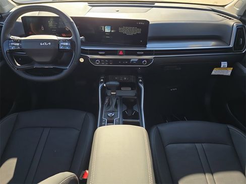 New 2026 Kia Sorento S image 14