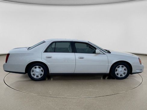 Used 2002 Cadillac De Ville image 6