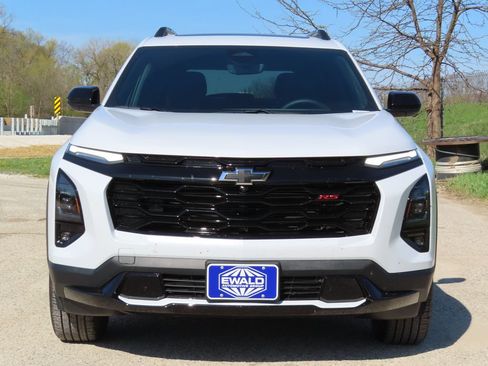 New 2026 Chevrolet Equinox RS w/ Convenience Package III AWD/4WD image 16
