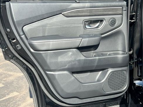 New 2026 Honda Pilot Touring image 38