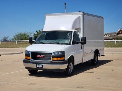 New 2025 GMC Savana 3500 w/ Power Convenience Package