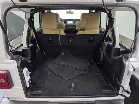 Used 2019 Jeep Wrangler Unlimited Sahara w/ Dual Top Group image 14