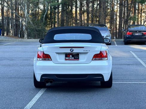 Used 2013 BMW 135i Convertible image 10