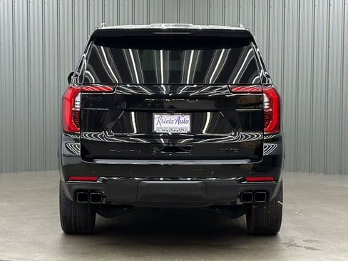 Used 2026 GMC Yukon Denali w/ Sun & Power Step Package AWD/4WD image 4