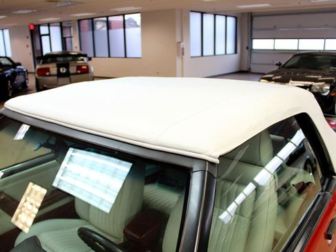 Used 1987 Ford Mustang GT image 10