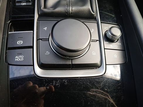 Used 2024 MAZDA MAZDA3 s image 23