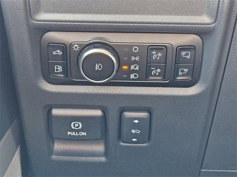 New 2025 Ford F150 Lariat w/ Equipment Group 501A Mid image 16