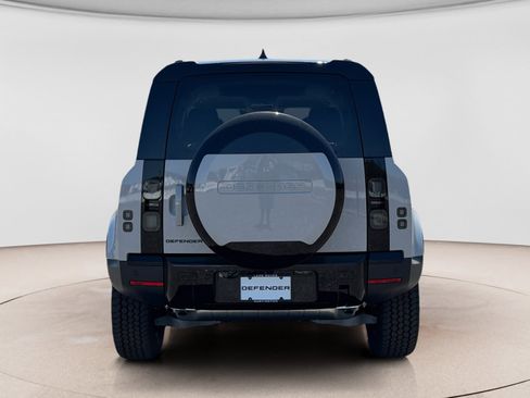 New 2026 Land Rover Defender 110 S AWD/4WD image 4