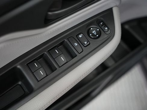 Used 2018 Honda Odyssey EX-L image 45