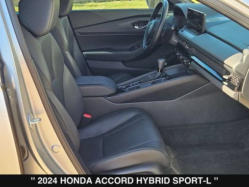 Used 2024 Honda Accord Sport image 30
